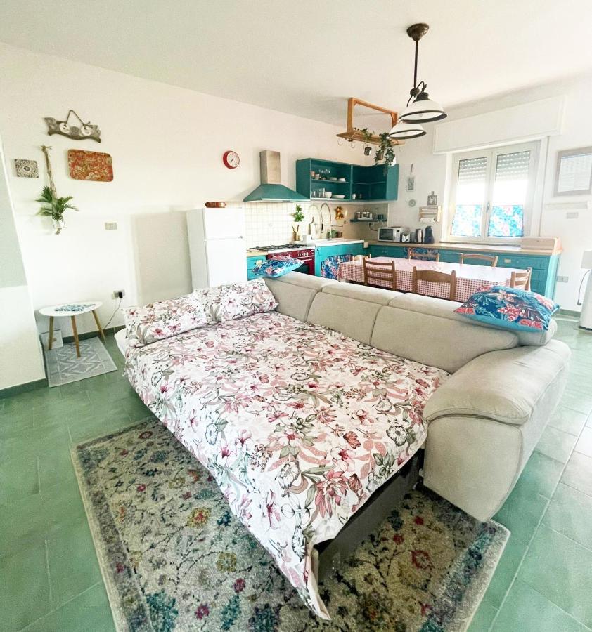 Casa Di Nelia Villa Baratili San Pietro Екстериор снимка