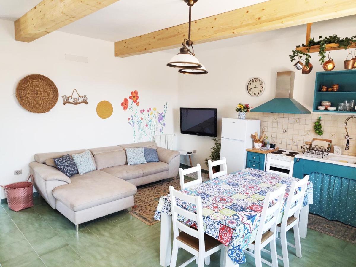 Casa Di Nelia Villa Baratili San Pietro Екстериор снимка