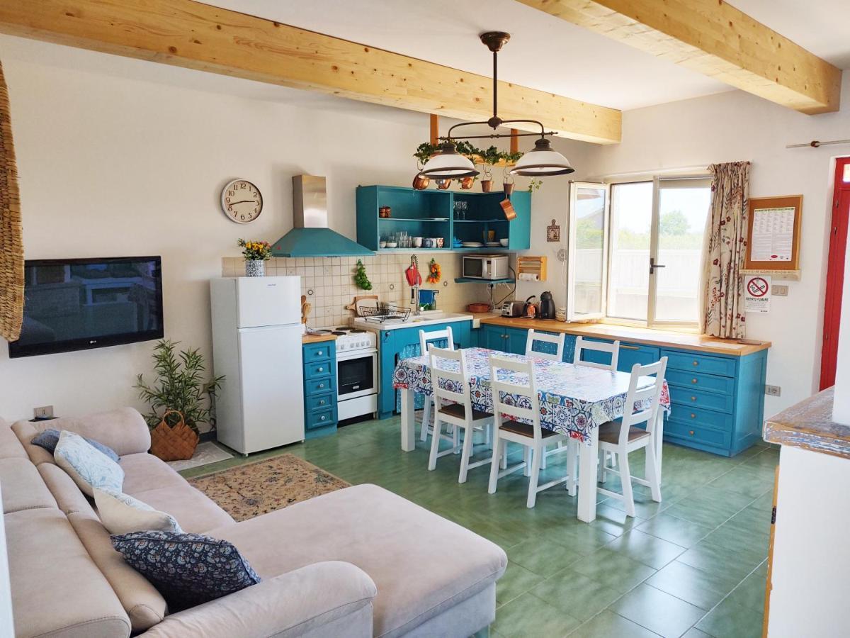 Casa Di Nelia Villa Baratili San Pietro Екстериор снимка